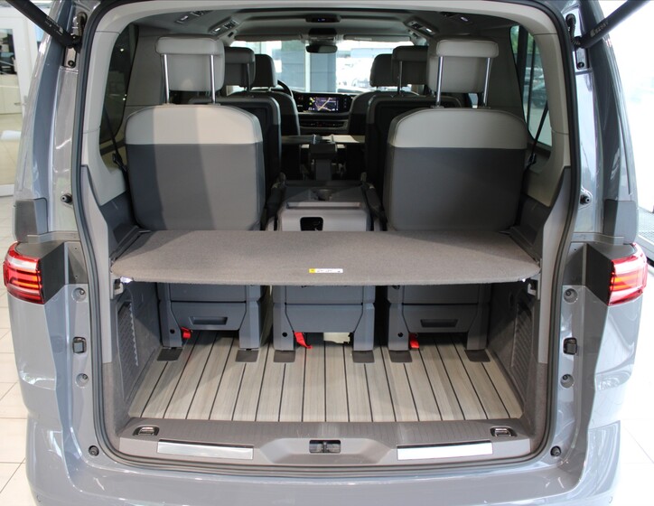 Volkswagen Multivan 30