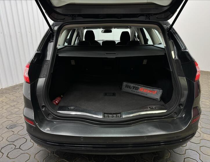 Ford Mondeo 29