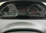 Peugeot 2008 5