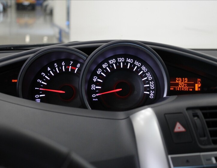 Toyota Verso 24