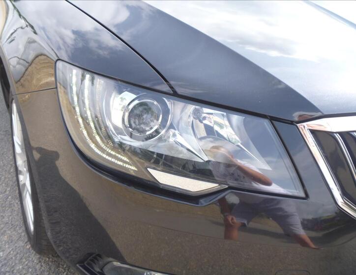 Škoda Superb 37