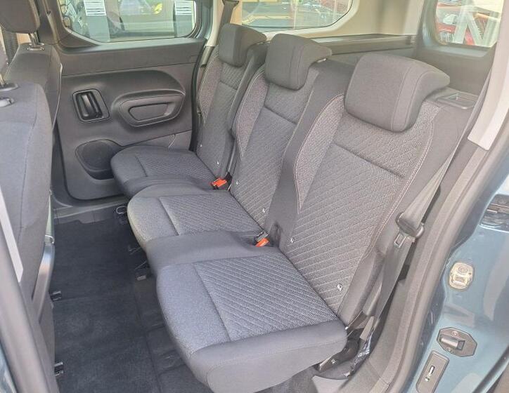 Peugeot Rifter 21