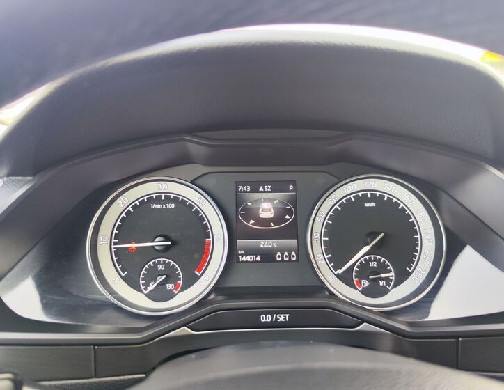 Škoda Superb 17