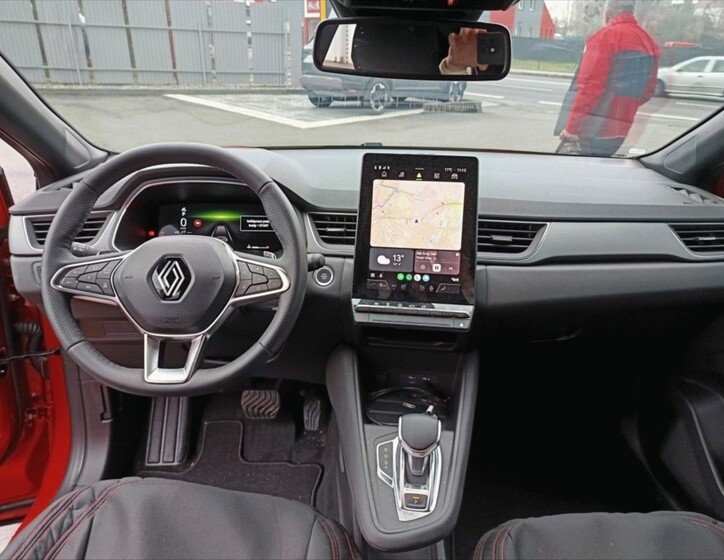 Renault Captur 4
