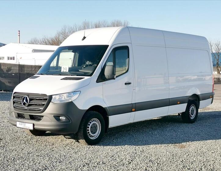 Mercedes-Benz Sprinter 1