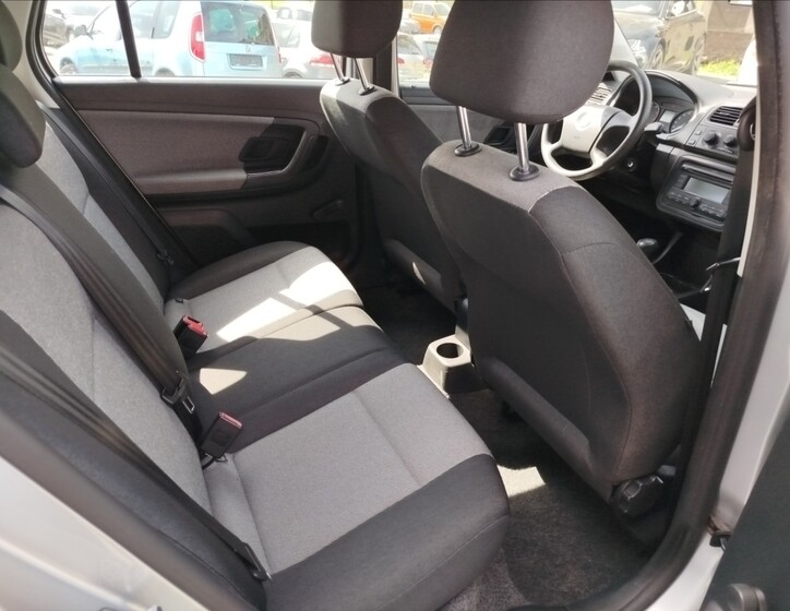 Škoda Fabia 19