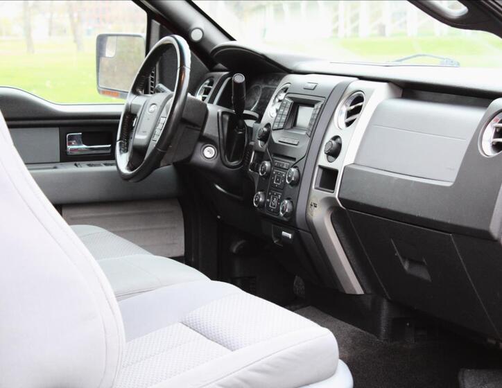 Ford F-150 30