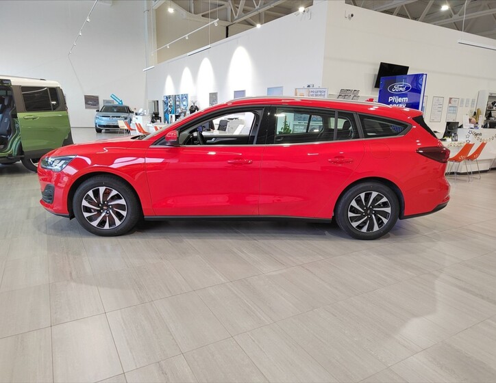 Ford Focus 8