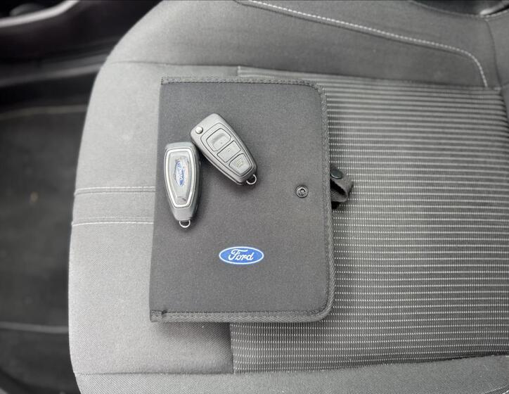 Ford B-MAX 15