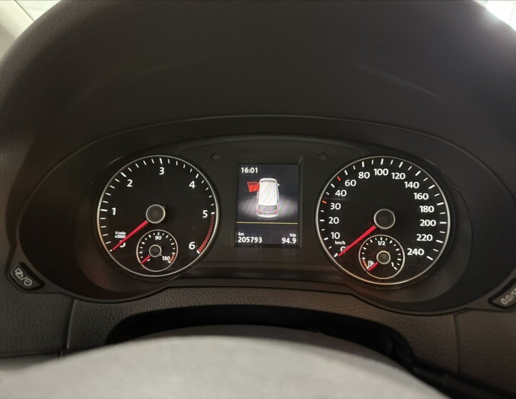 Volkswagen Sharan 9