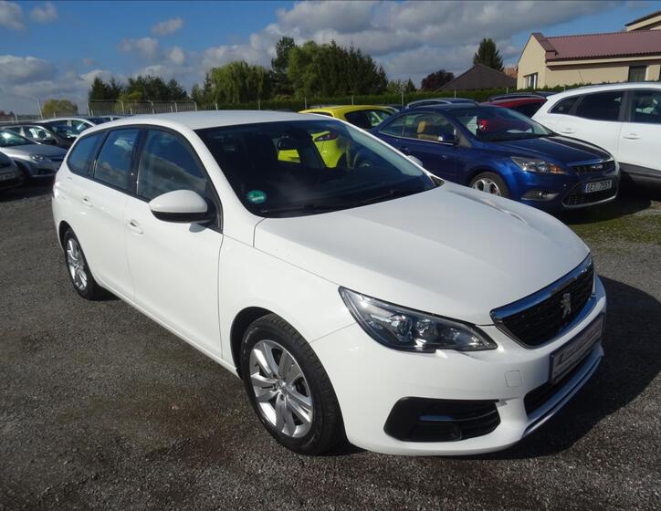 Peugeot 308 1