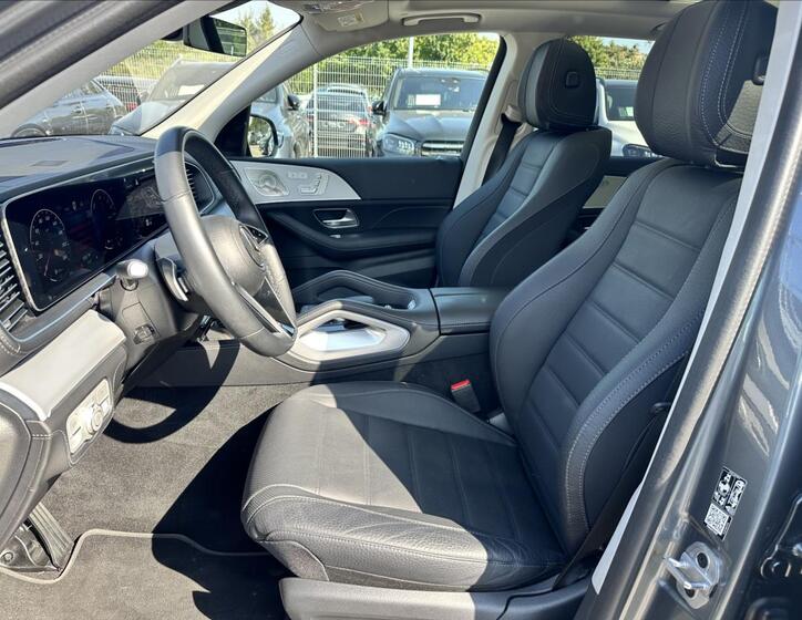 Mercedes-Benz GLE 9