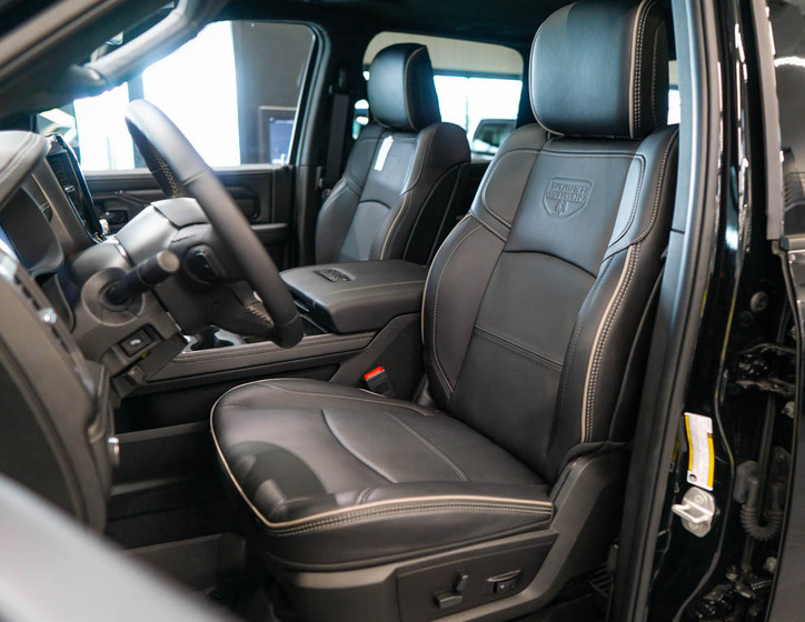 Dodge RAM 15