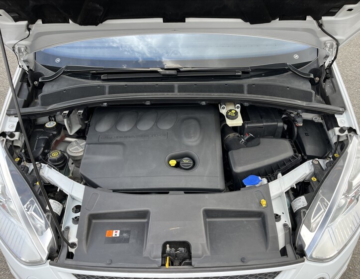 Ford S-MAX 33