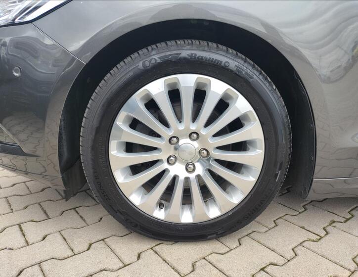 Ford Mondeo 9