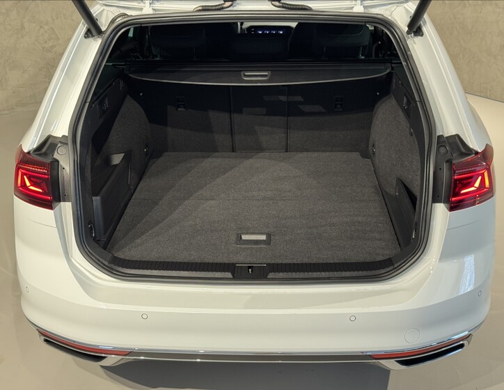 Volkswagen Passat 13