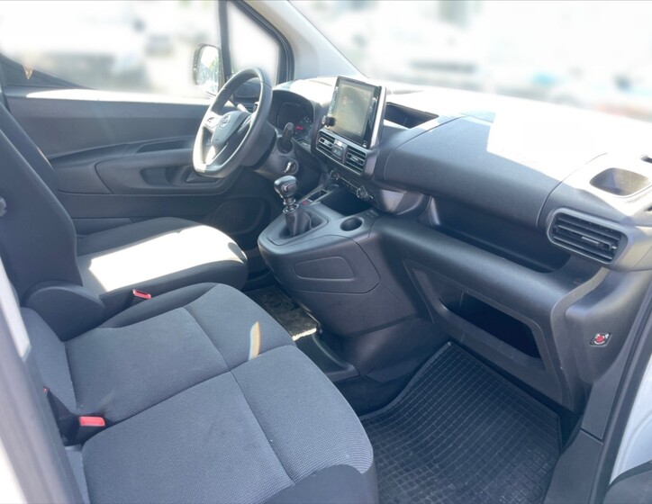 Opel Combo 9