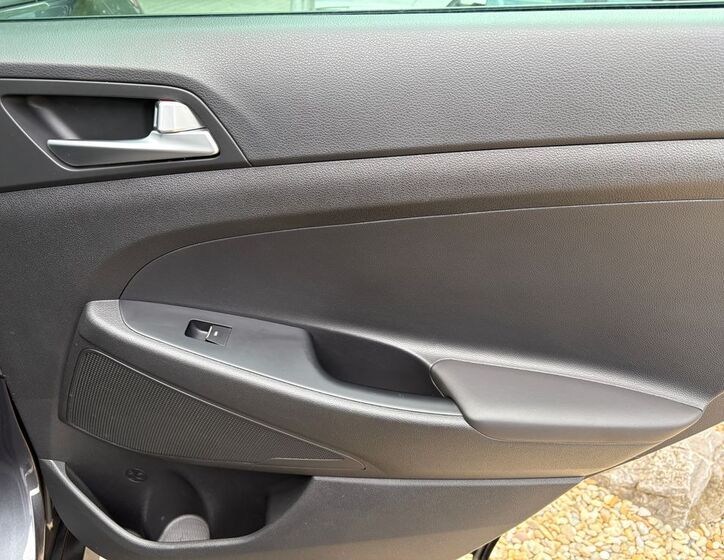 Hyundai Tucson 19