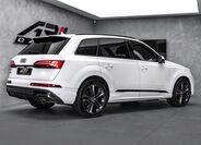 Audi Q7 5