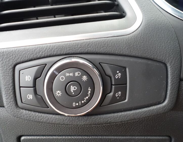 Ford S-MAX 24
