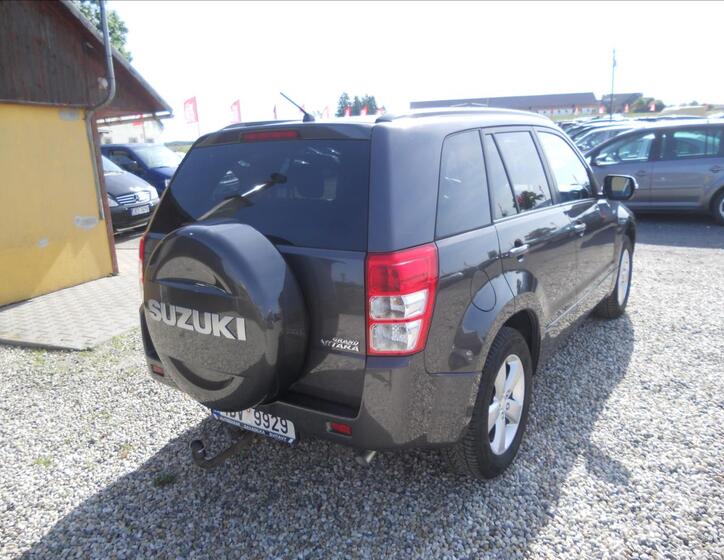 Suzuki Grand Vitara 6