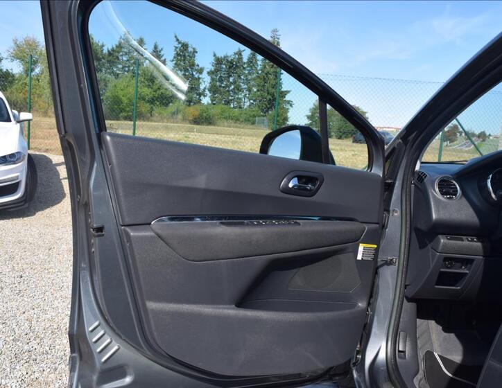 Peugeot 5008 22