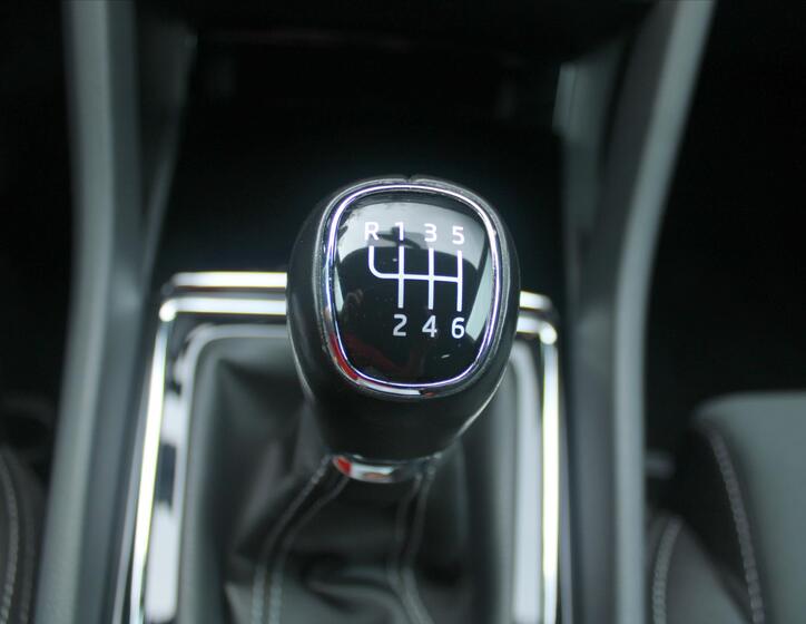 Škoda Karoq 14