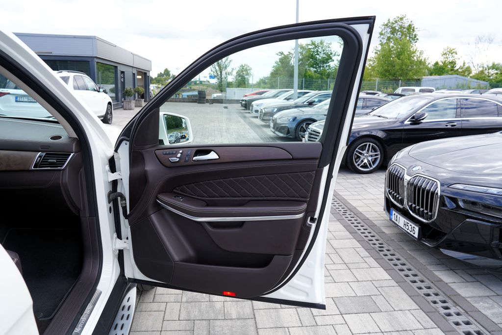 Mercedes-Benz GLS