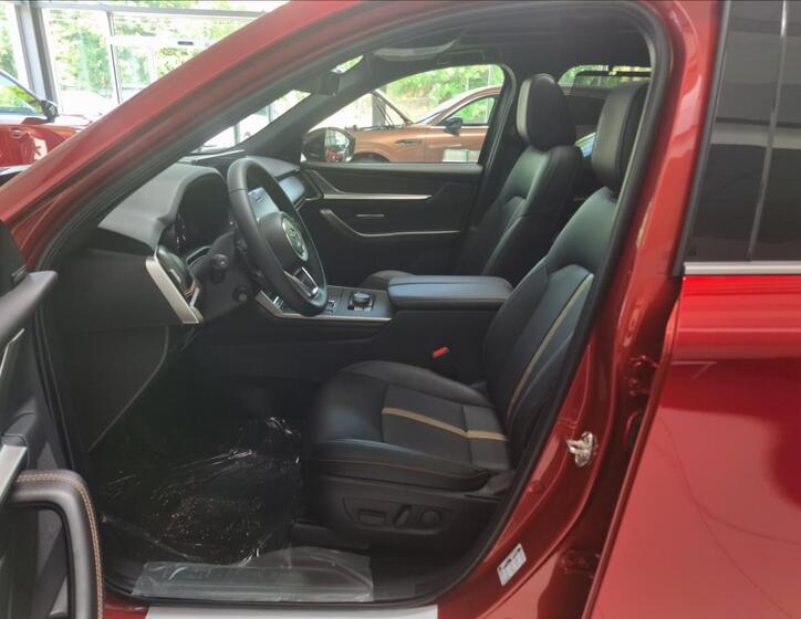 Mazda CX-80 3