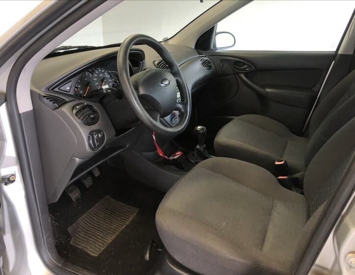 Ford Focus 9