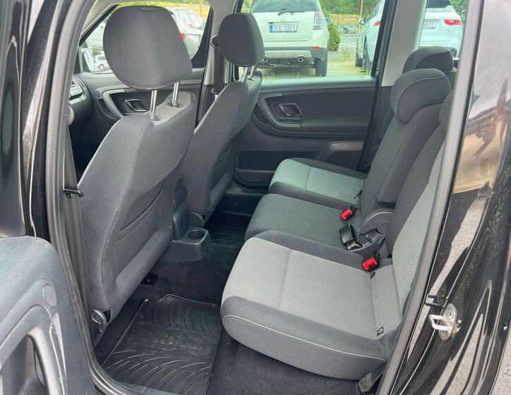 Škoda Roomster 10