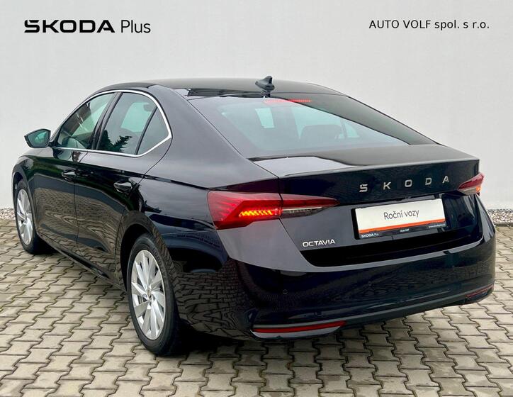 Škoda Octavia 8