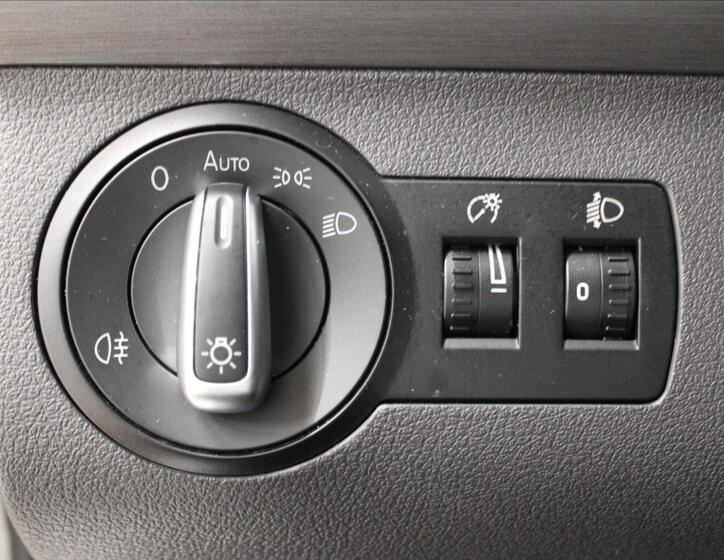 Volkswagen Touran 16