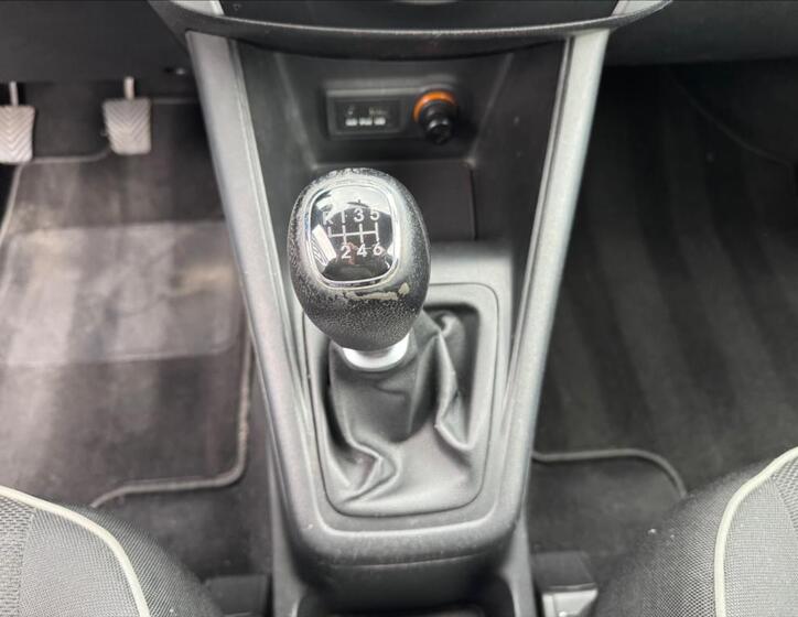 KIA Venga 19