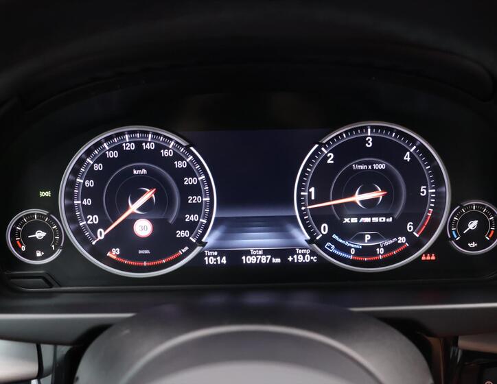 BMW X6 22