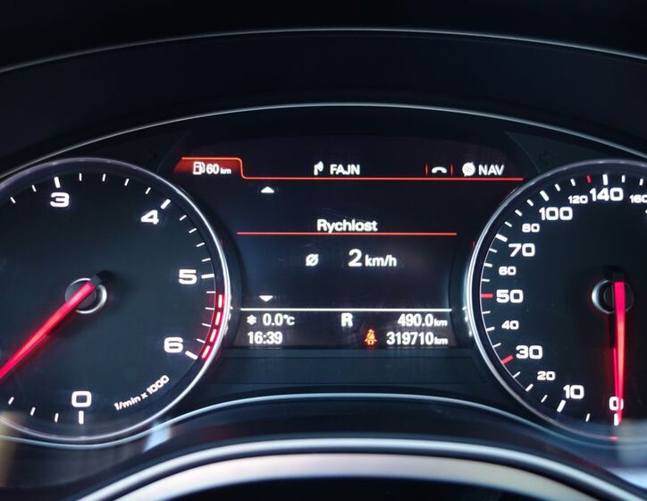 Audi A6 26