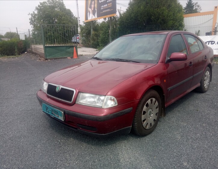 Škoda Octavia 1
