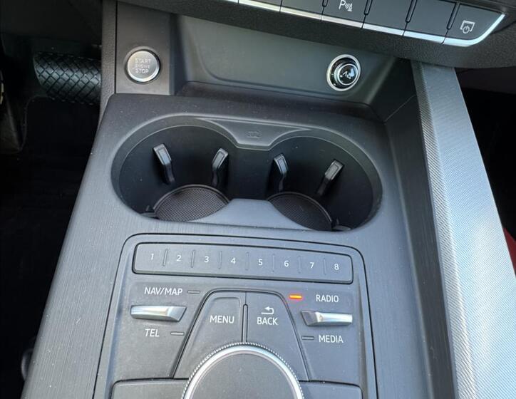 Audi A4 33