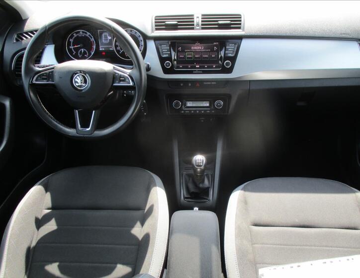Škoda Fabia 11