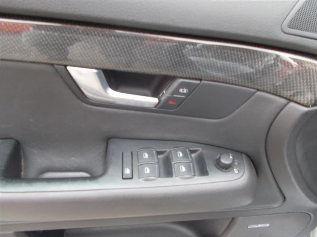 Audi S4 26