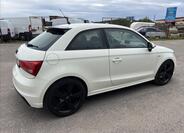 Audi A1 5