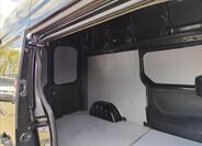 Renault Trafic 4