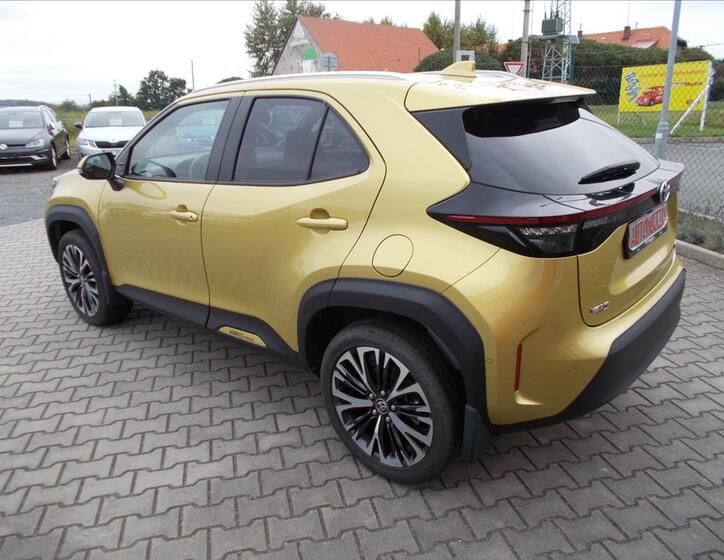 Toyota Yaris 13