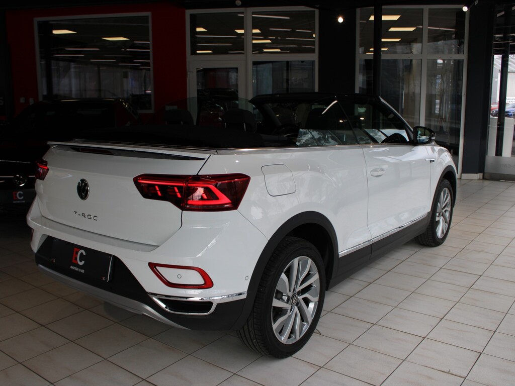 Volkswagen T-Roc 10