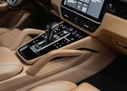 Porsche Cayenne 23