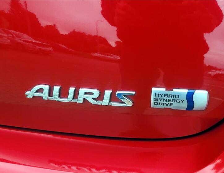 Toyota Auris 13