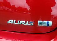 Toyota Auris 13