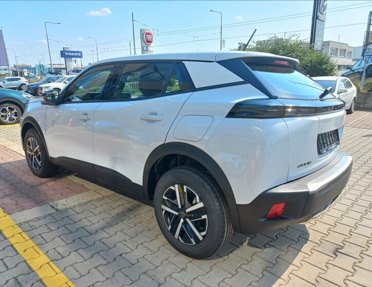 Peugeot 2008 3