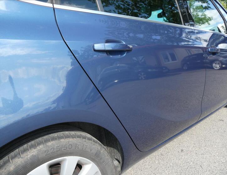 Opel Zafira 13