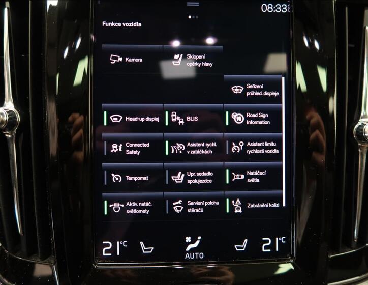 Volvo V90 22